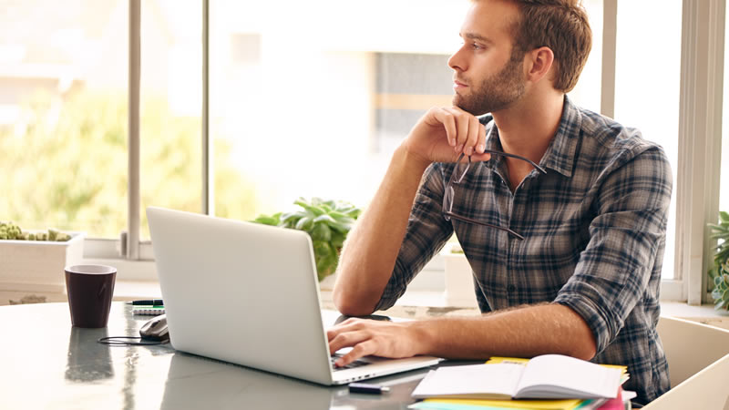 Como a EaD estimula a autoaprendizagem?
