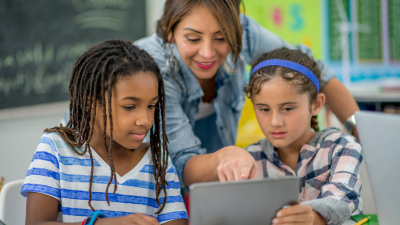Como é a educação digital no Brasil?